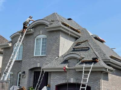 Réparation de Toiture Montreal Roofers Couvreur de Toit